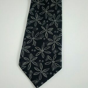 David Moss Black Gray Floral Silk Tie